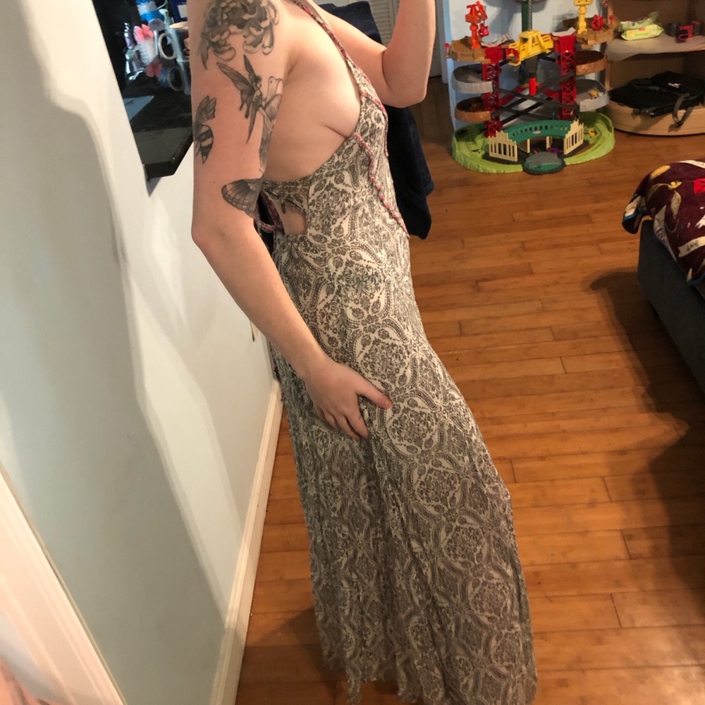 Roxy Open Cross Cross Back Floral Pattern Maxi Dr… - image 3